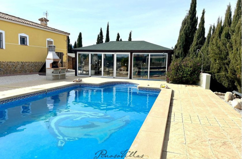 Herverkoop - Villa -
Torre Del Rico