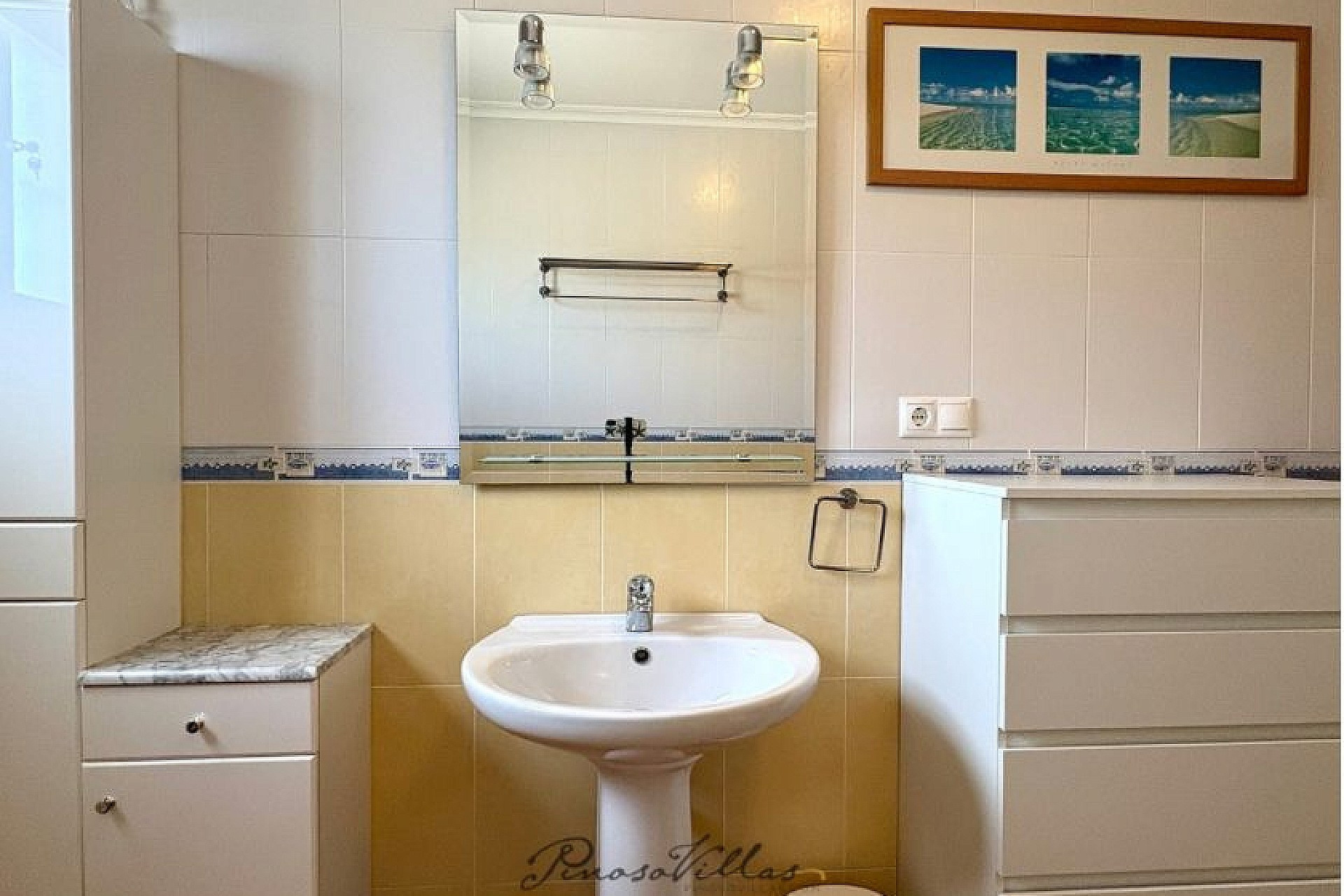 Herverkoop - Villa -
Torre Del Rico