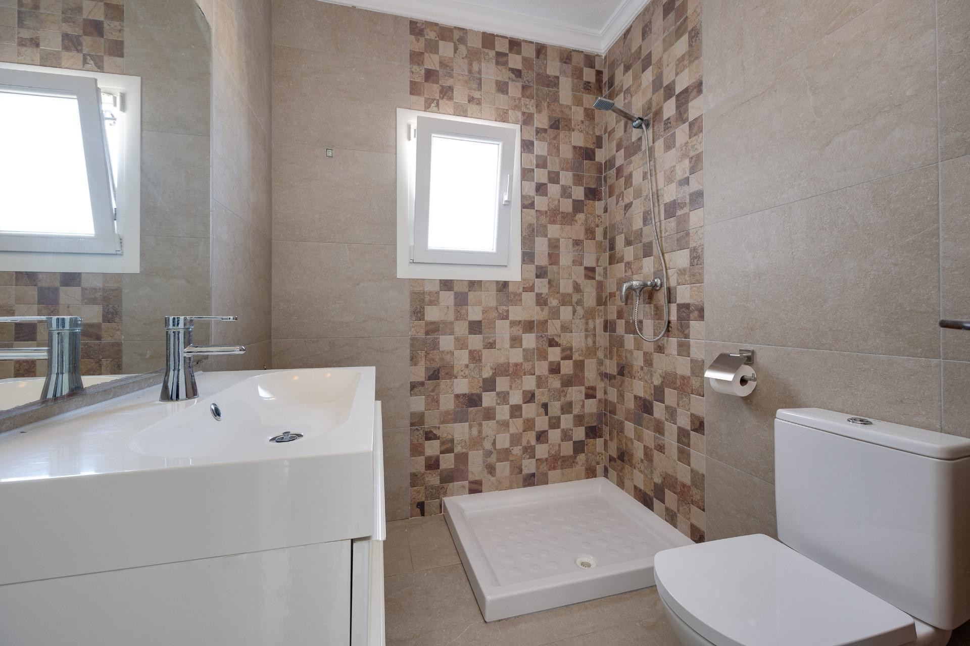 Herverkoop - Villa -
Torrevieja - La Siesta - El Salado - Torreta