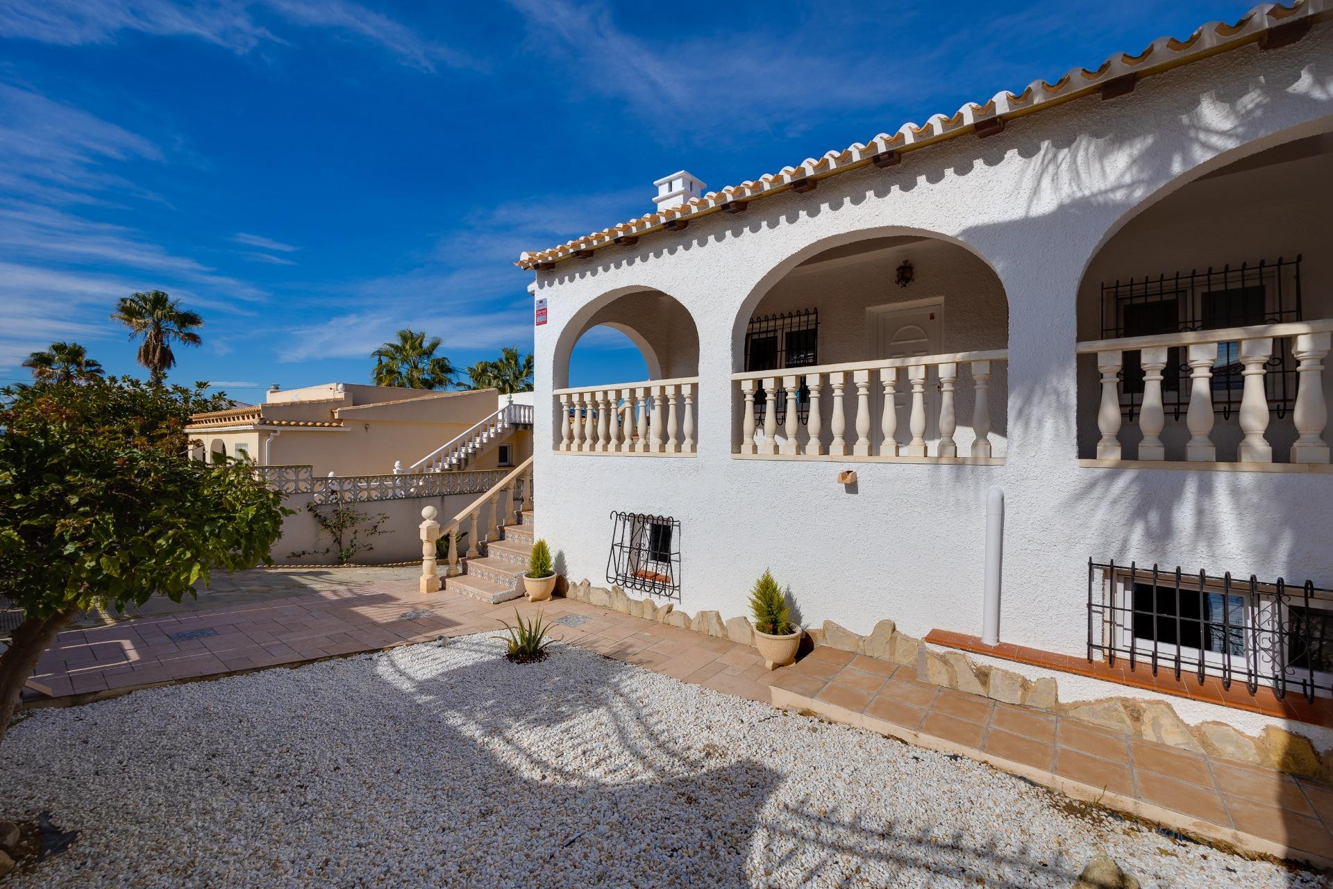Herverkoop - Villa -
Torrevieja - La Siesta - El Salado - Torreta