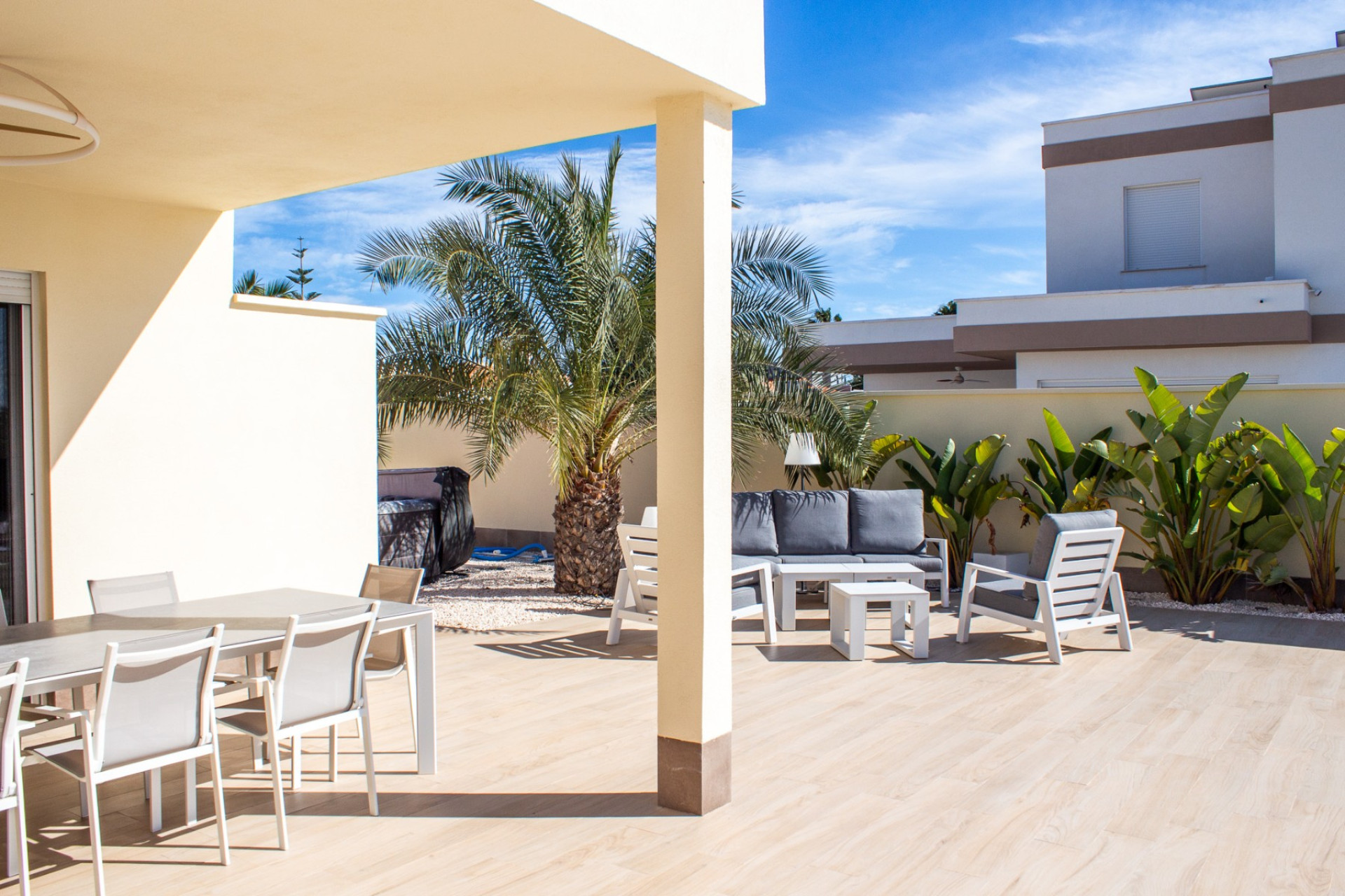 Herverkoop - Villa -
Torrevieja - La Siesta