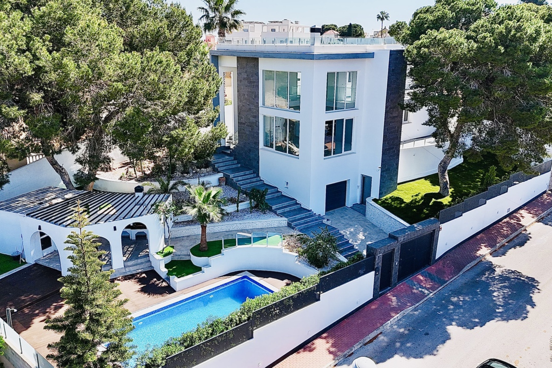 Herverkoop - Villa -
Torrevieja - Los Balcones