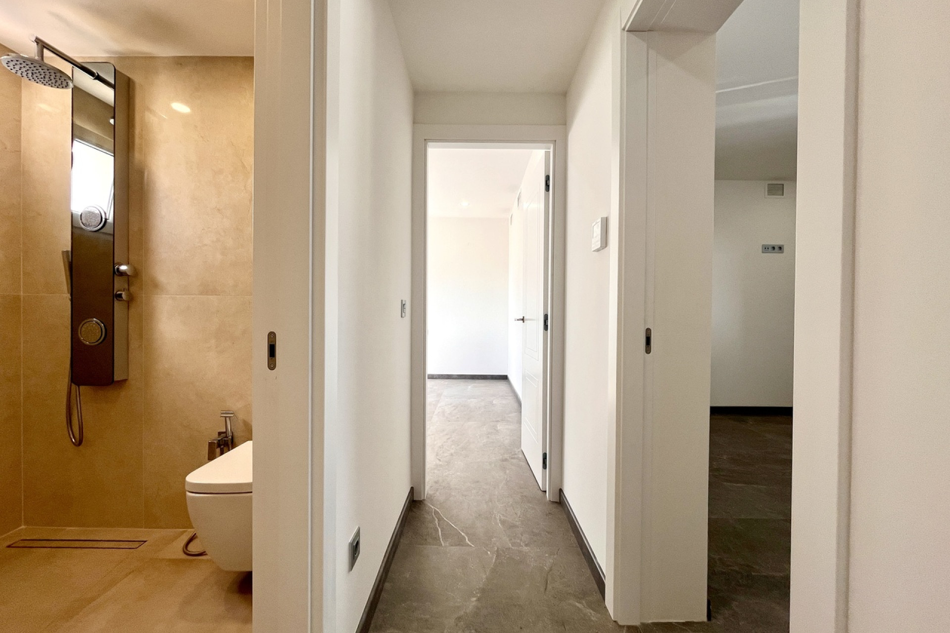 Herverkoop - Villa -
Torrevieja - Los Balcones