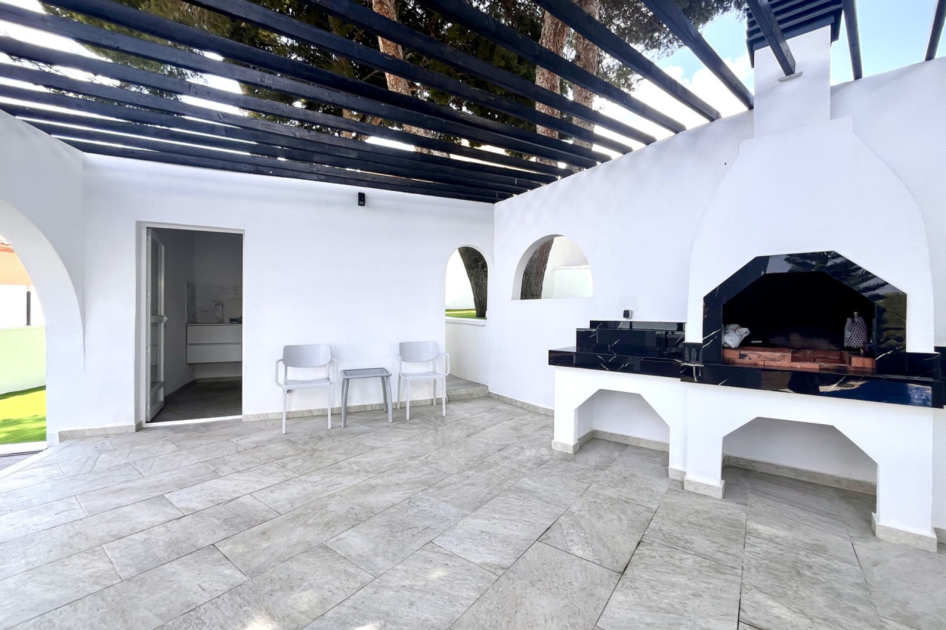 Herverkoop - Villa -
Torrevieja - Los Balcones