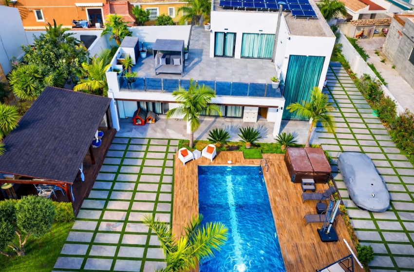 Herverkoop - Villa -
Torrevieja - Los Balcones