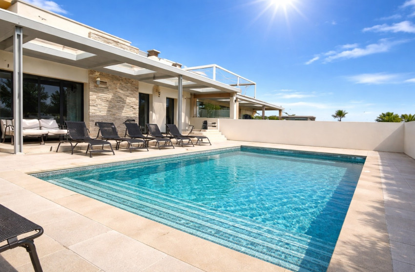 Herverkoop - Villa -
Torrevieja - Los Balcones