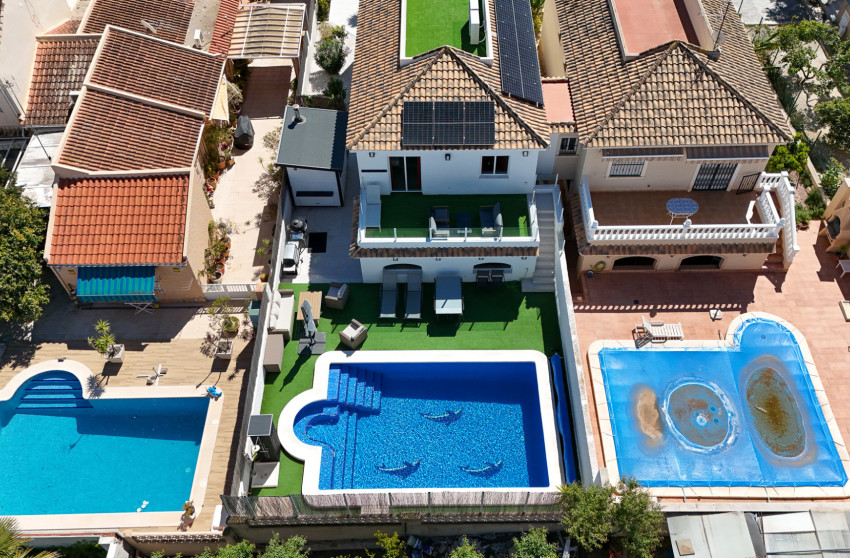 Herverkoop - Villa -
Torrevieja - Los Balcones