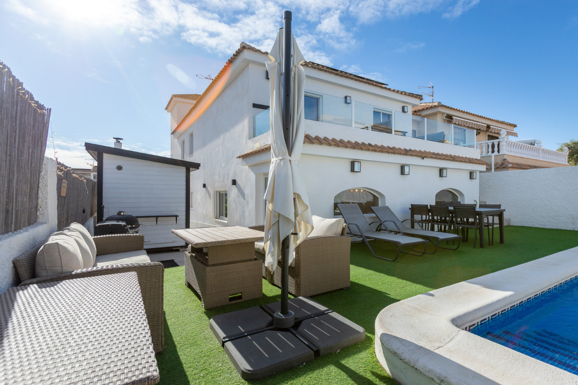 Herverkoop - Villa -
Torrevieja - Los Balcones