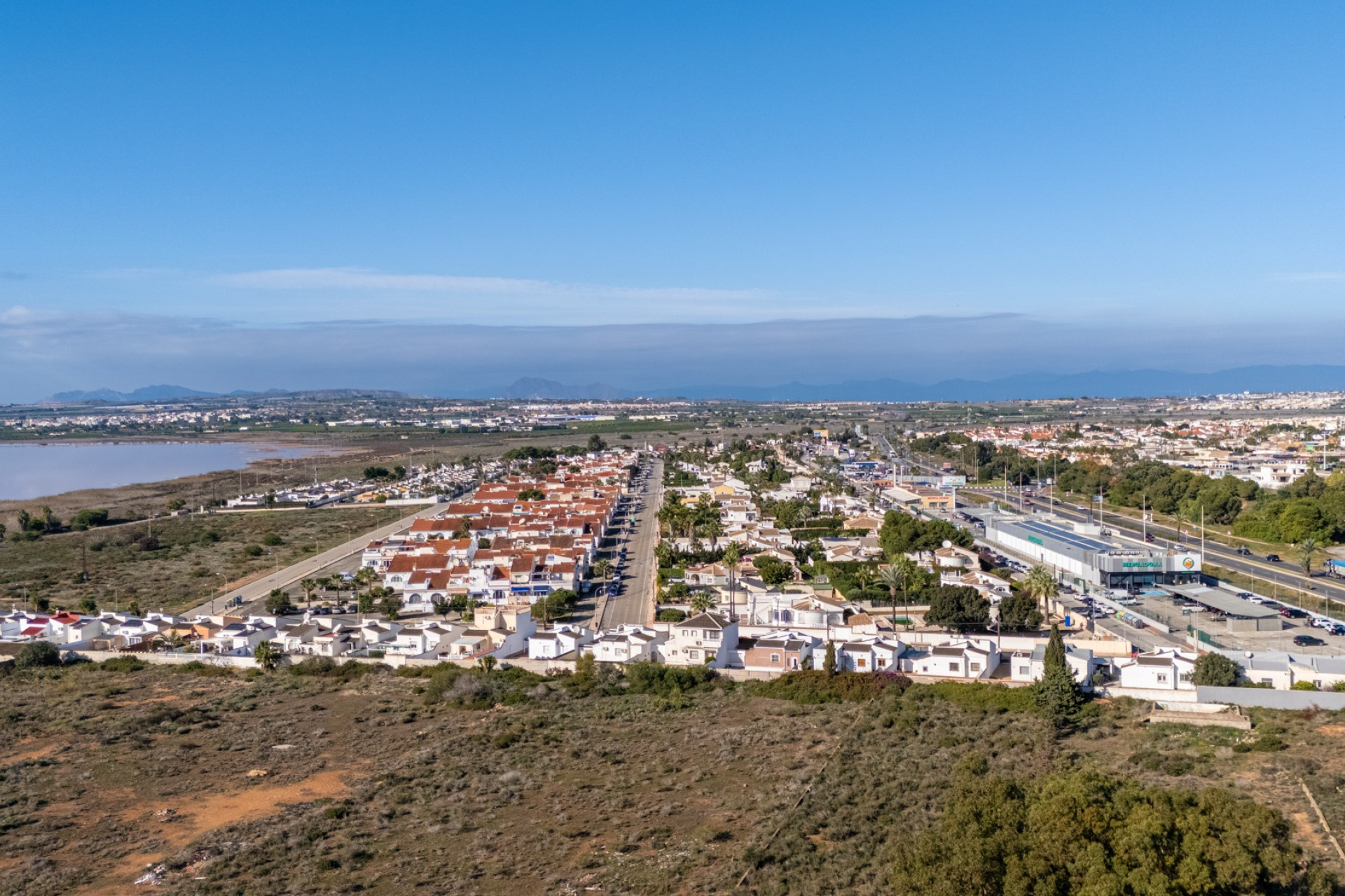Herverkoop - Villa -
Torrevieja - Urbanización San Luis
