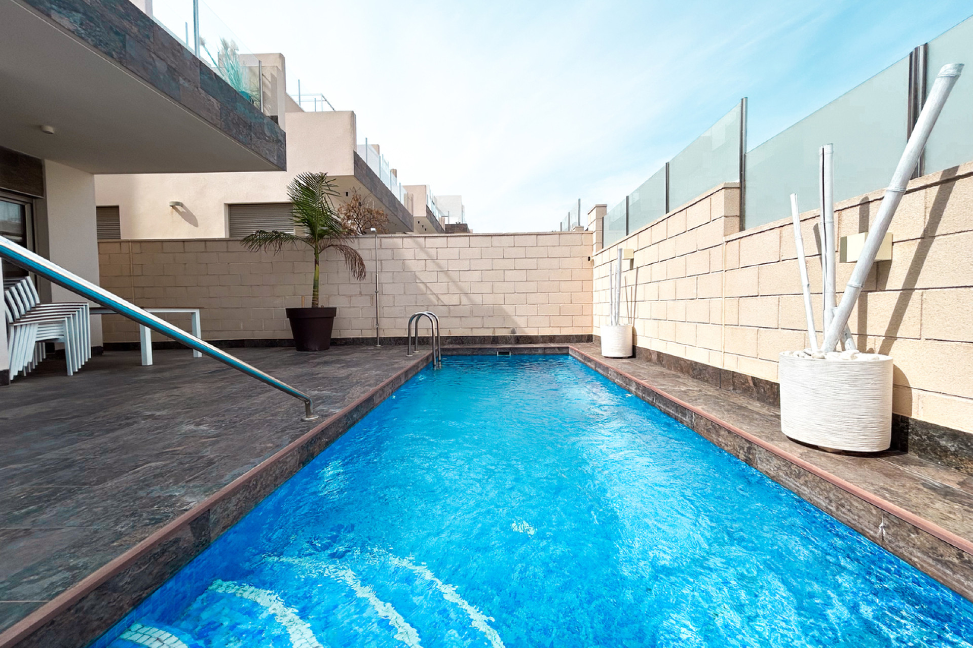 Herverkoop - Villa -
Villamartín - Costa Blanca