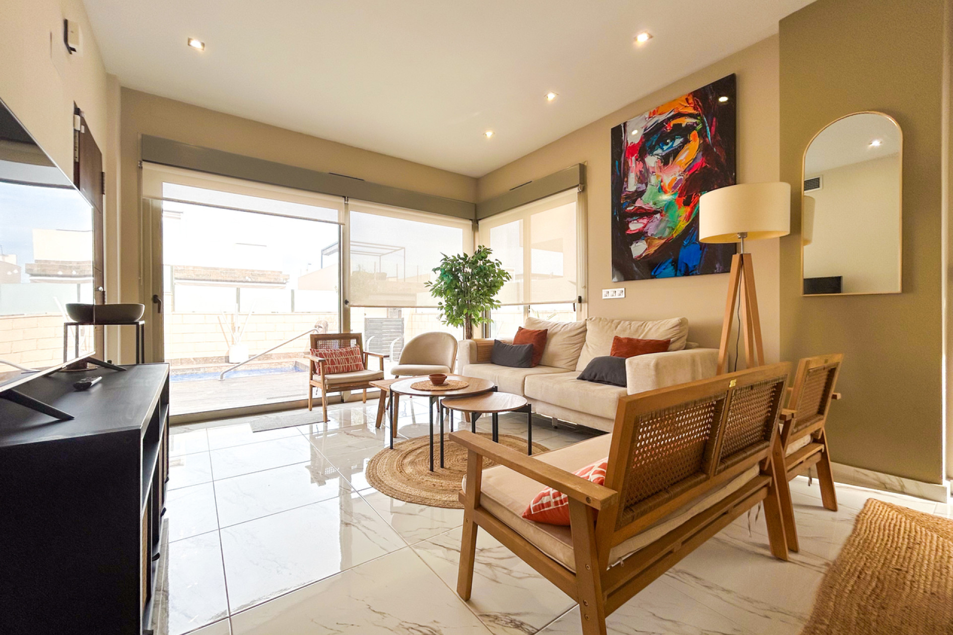 Herverkoop - Villa -
Villamartín - Costa Blanca