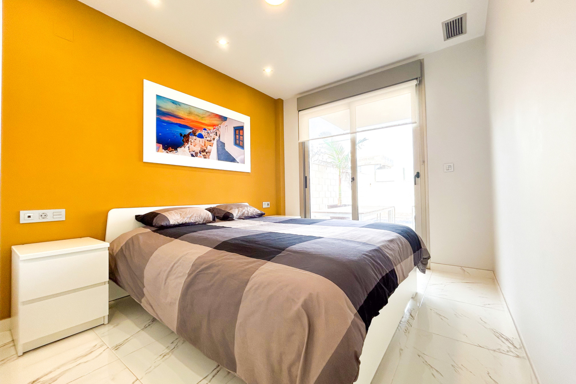 Herverkoop - Villa -
Villamartín - Costa Blanca