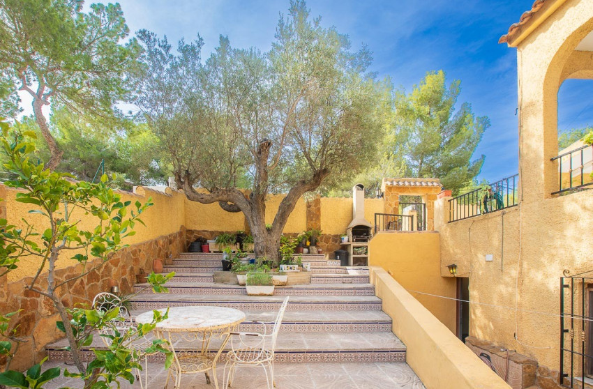 Herverkoop - Villa -
Villamartín - Las Filipinas