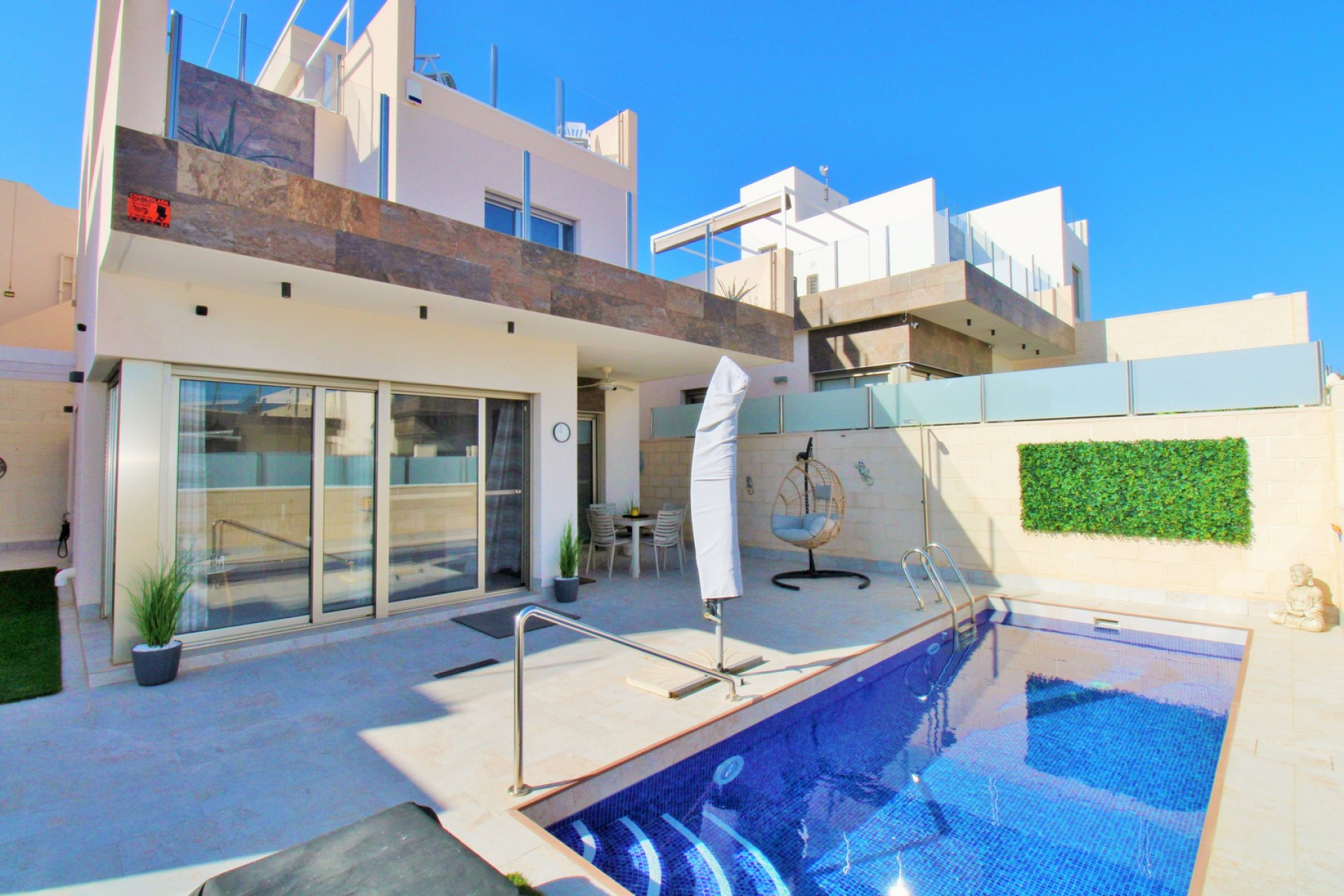 Herverkoop - Villa -
Villamartín