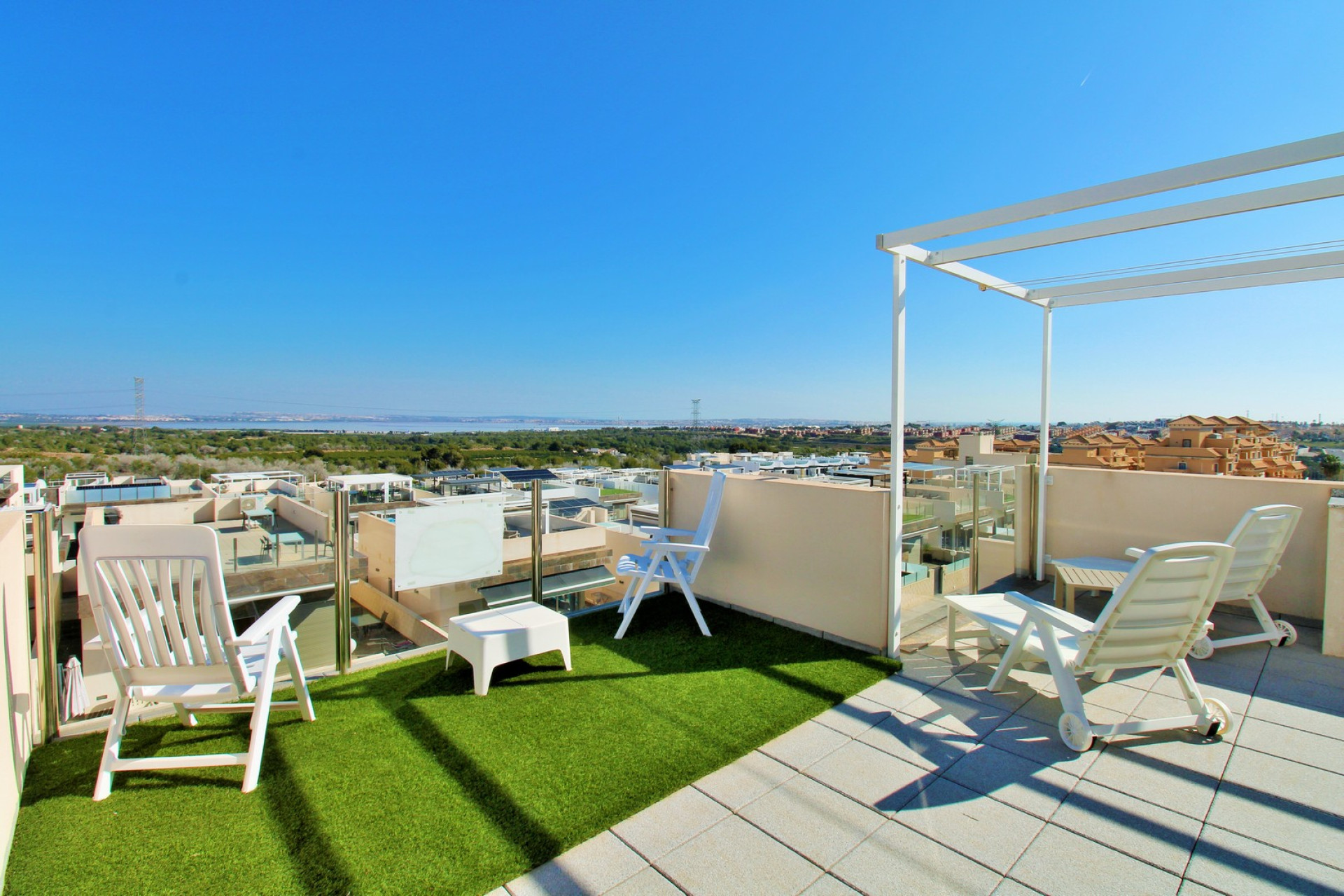 Herverkoop - Villa -
Villamartín