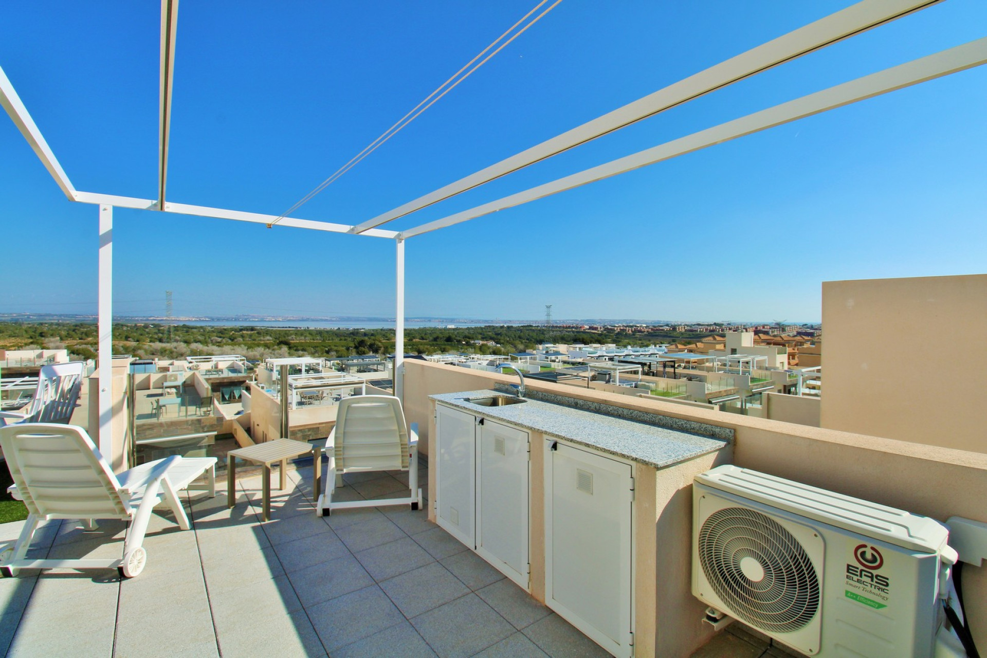 Herverkoop - Villa -
Villamartín