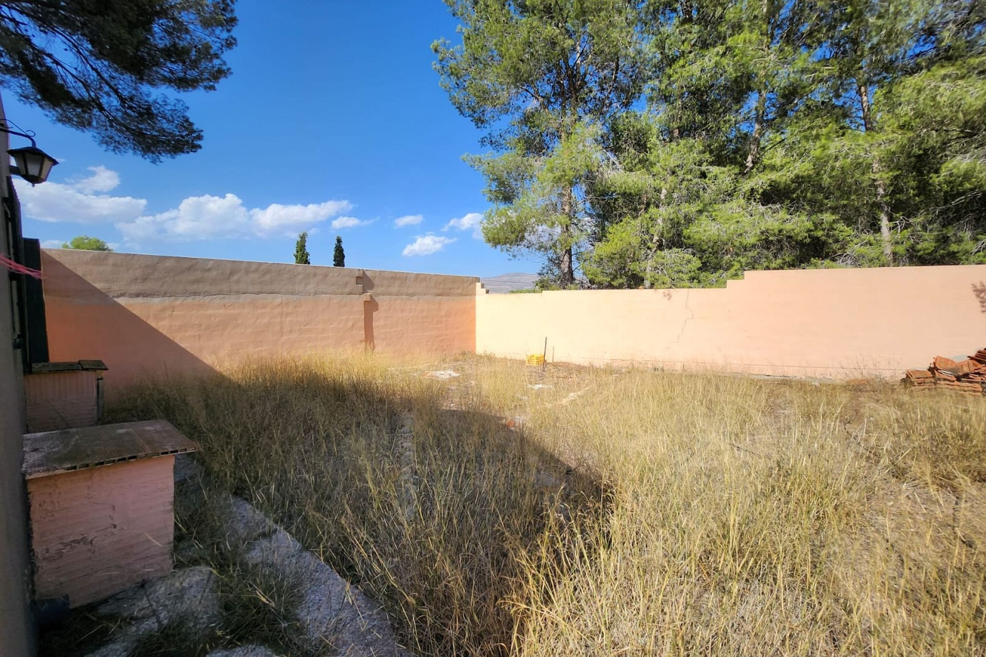 Herverkoop - Villa -
Villena