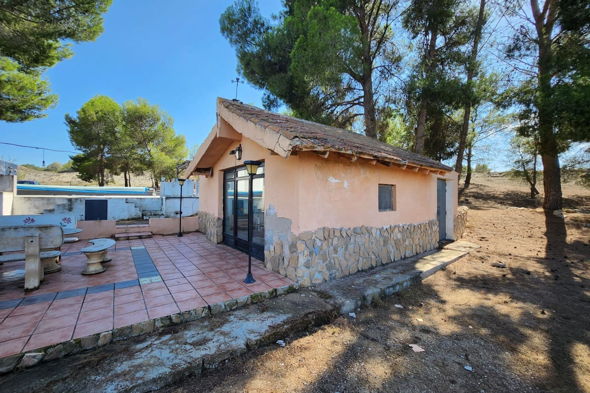 Herverkoop - Villa -
Villena