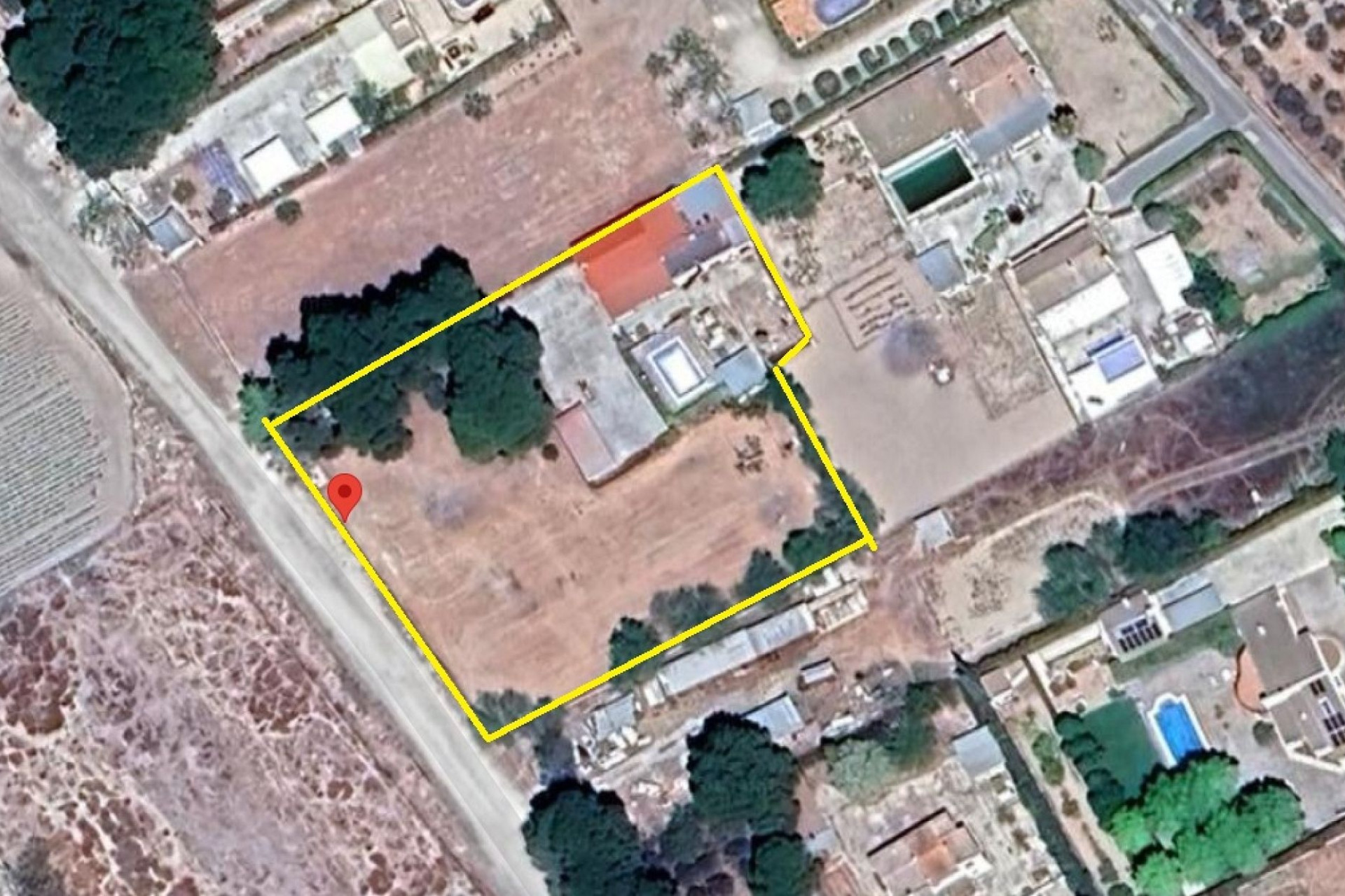 Herverkoop - Villa -
Villena