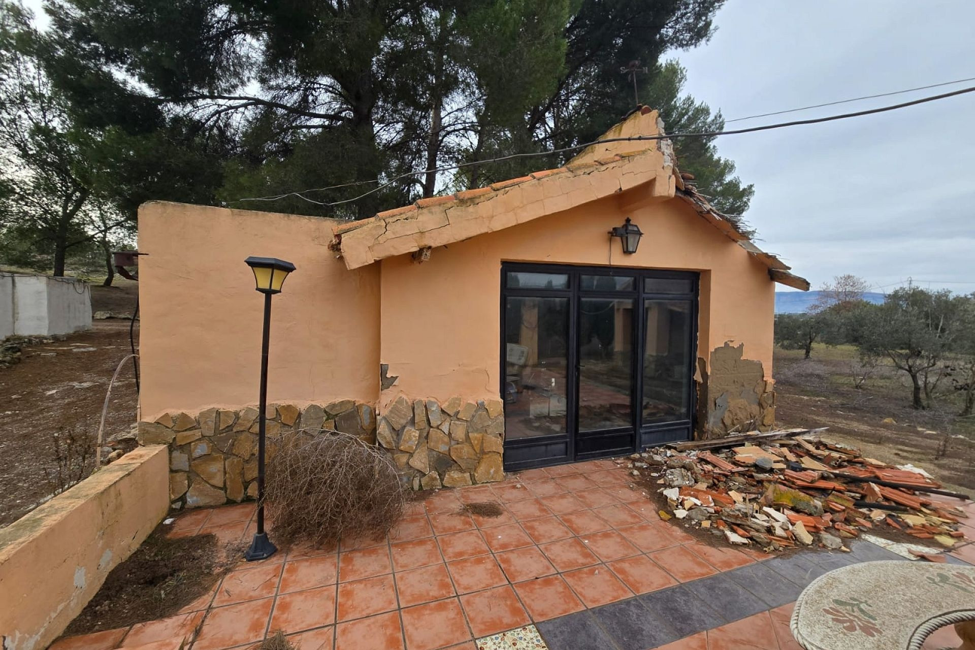 Herverkoop - Villa -
Villena