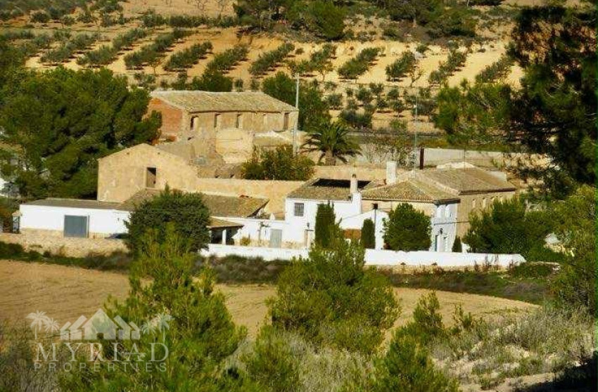 Herverkoop - Villa -
Yecla - Yecla Murcia