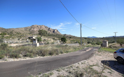 Land - Herverkoop - Macisvenda - Macisvenda