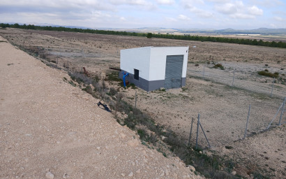 Land - Resale -
            Yecla - AC006