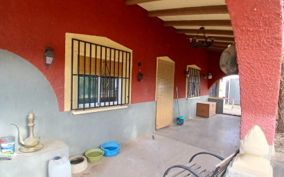Landhuis - Herverkoop -
            Jumilla - AC012