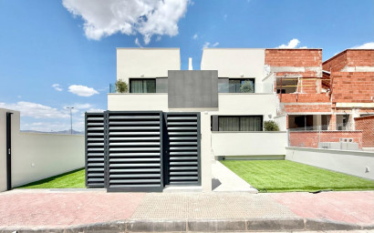 Maison mitoyenne - Nouvelle construction -
            Cox - 40732