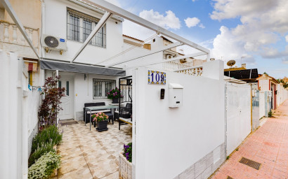 Maison mitoyenne - Revente - Torrevieja - Torrevieja