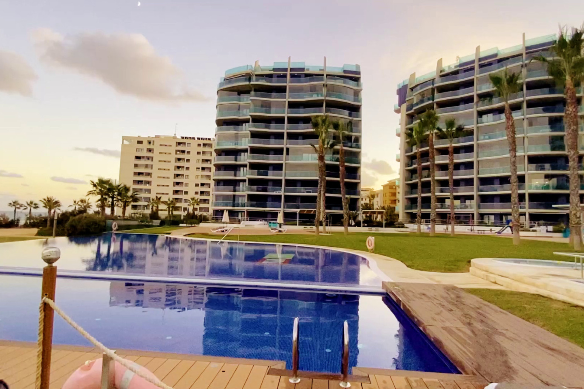 New Build - Apartments -
Punta Prima