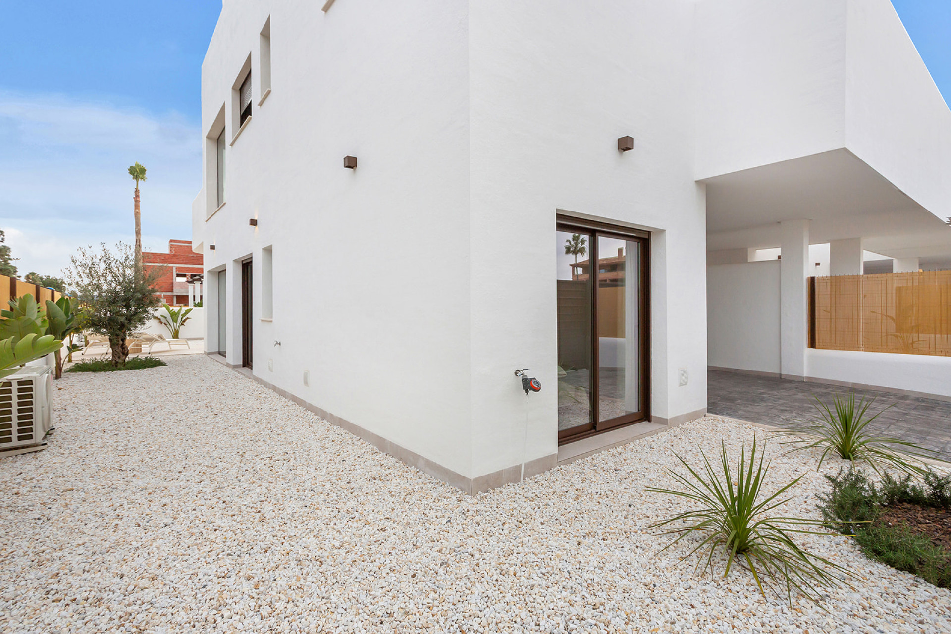 New Build - high-bungalow -
Los Alcazares