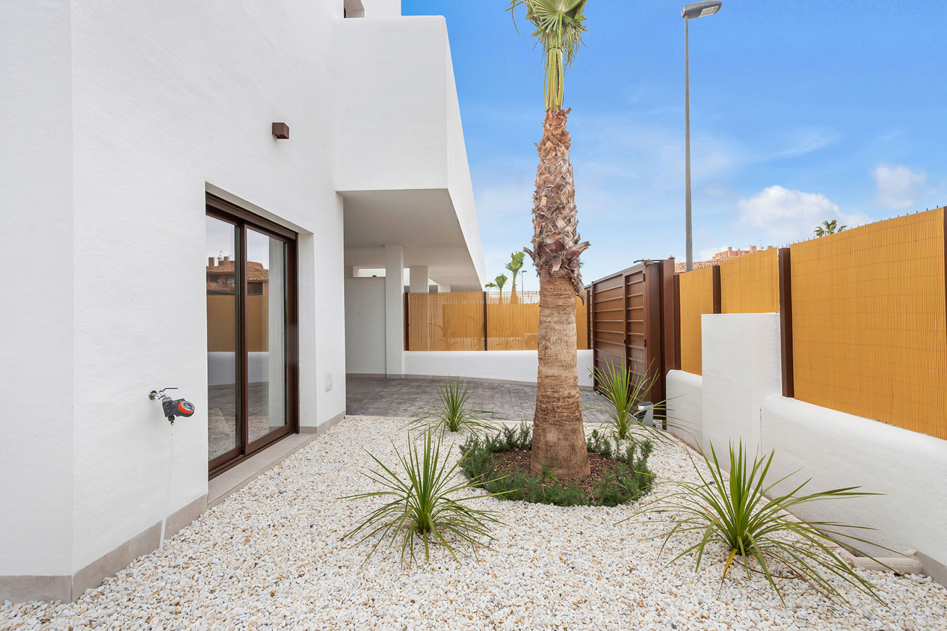 New Build - high-bungalow -
Los Alcazares