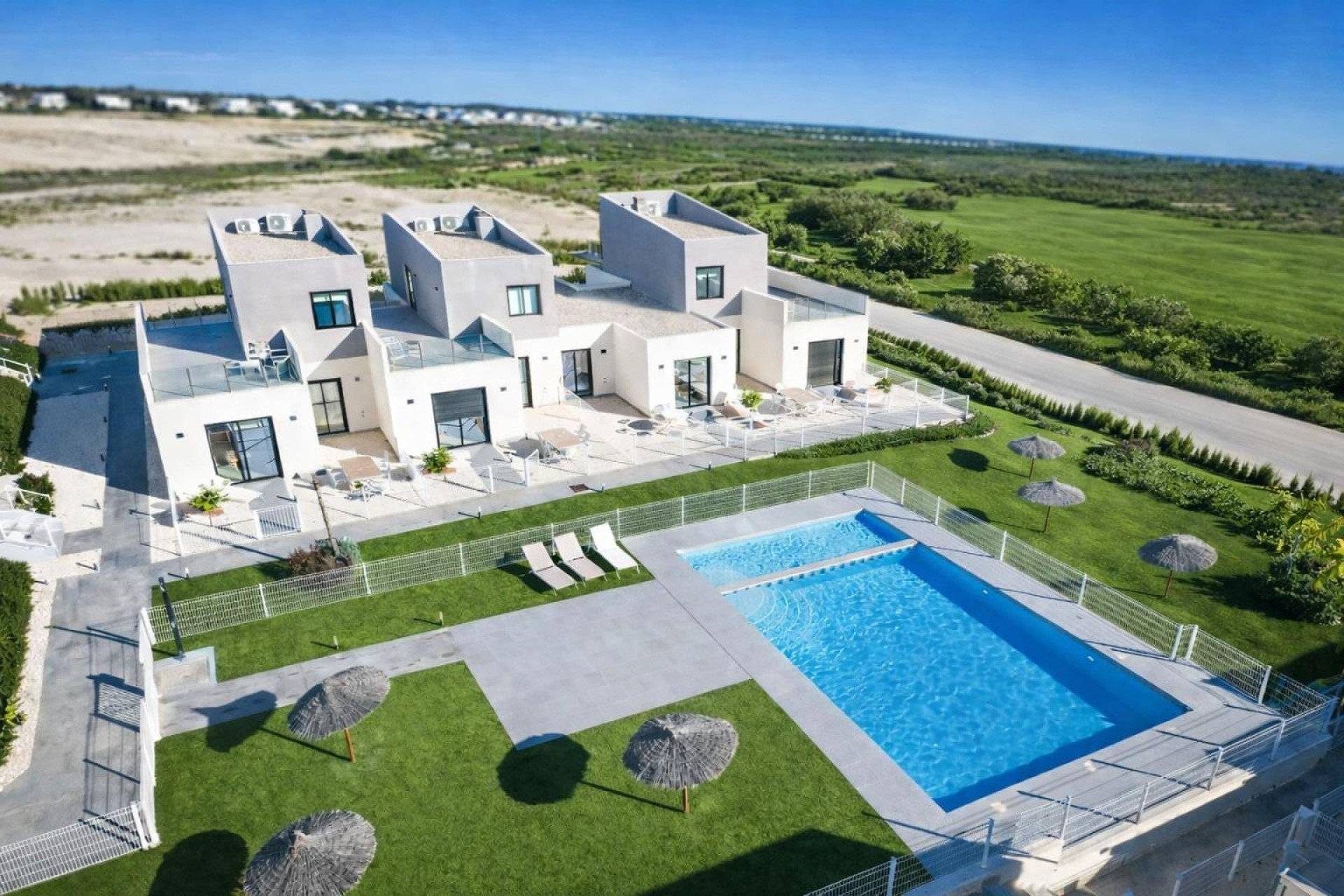 New Build - Townhouse -
Banos y Mendigo - Altaona Golf
