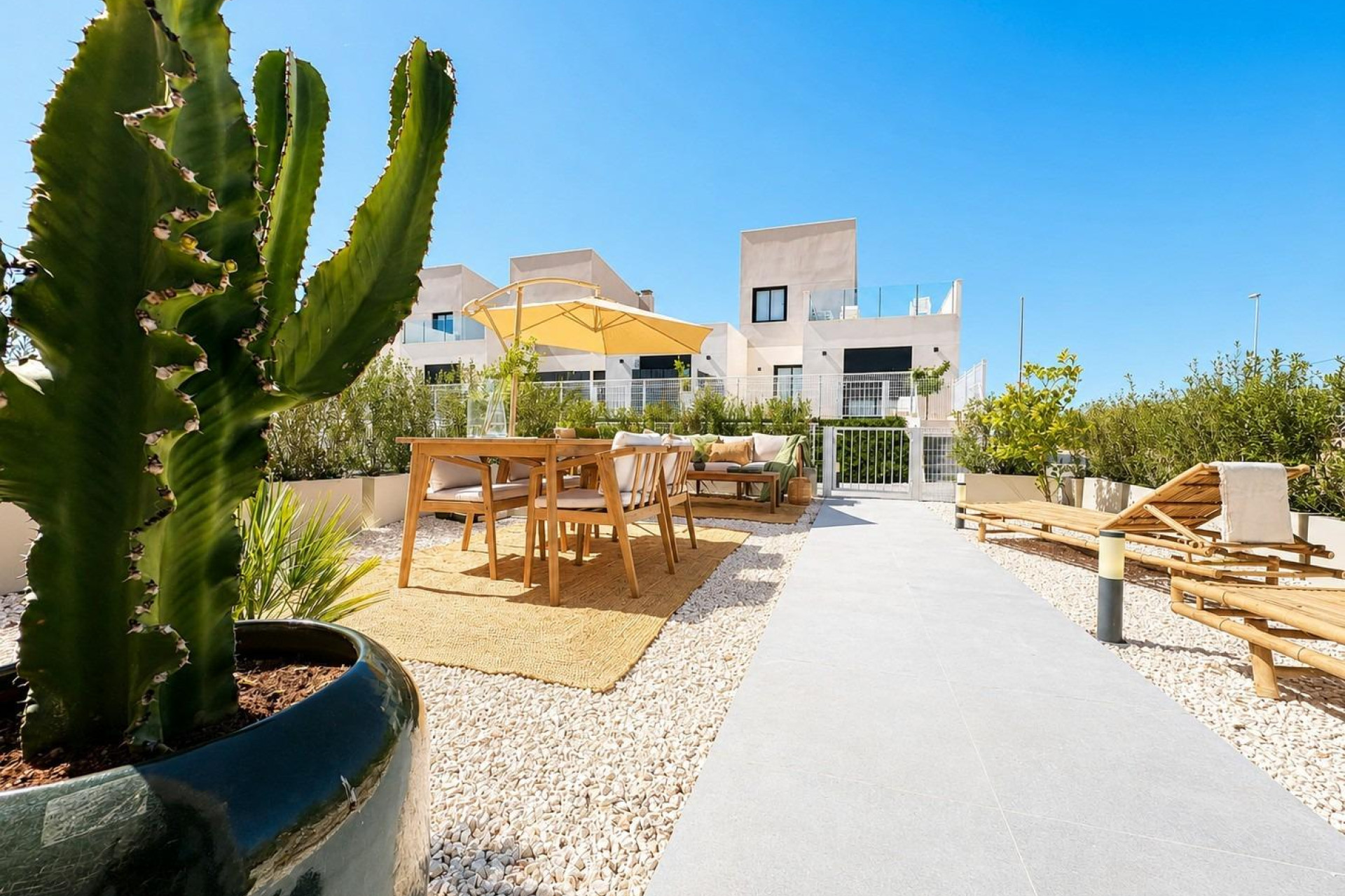 New Build - Townhouse -
Banos y Mendigo - Altaona Golf