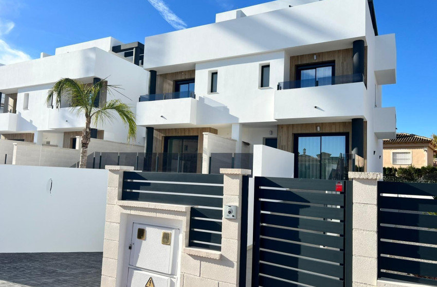 New Build - Villa -
Benferri - Benfis Park