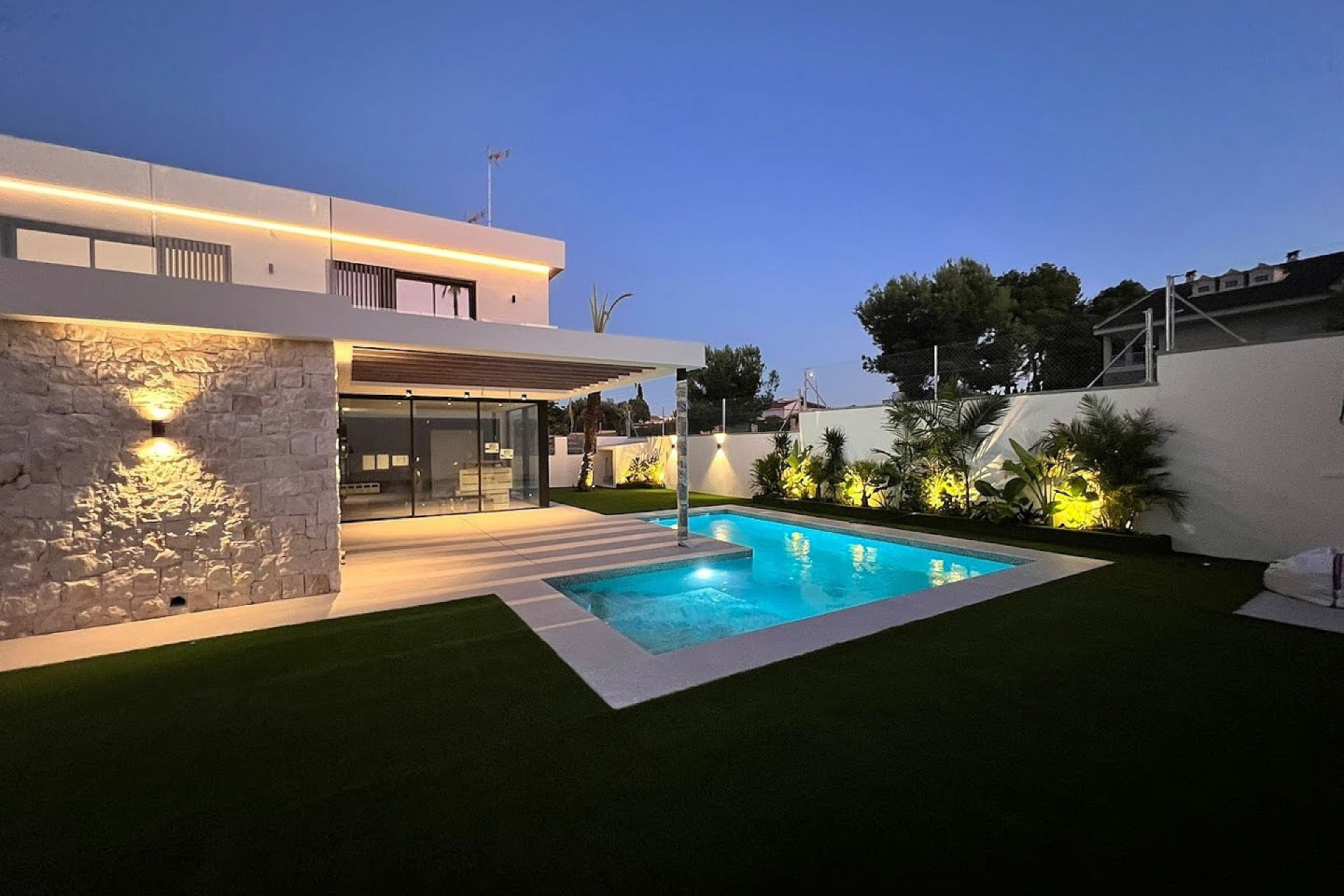 New Build - Villa -
Cabo Roig