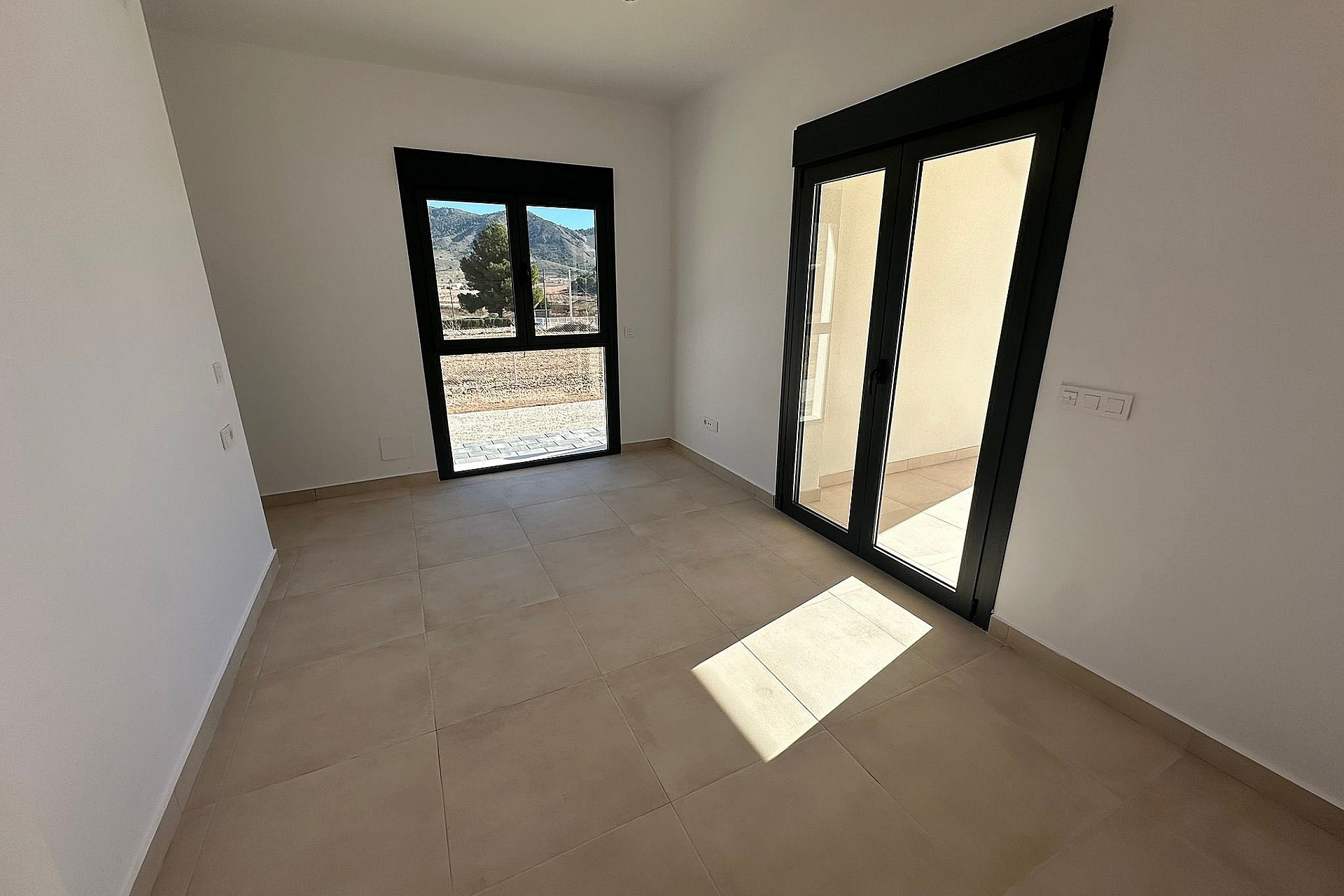 New Build - Villa -
El Canton