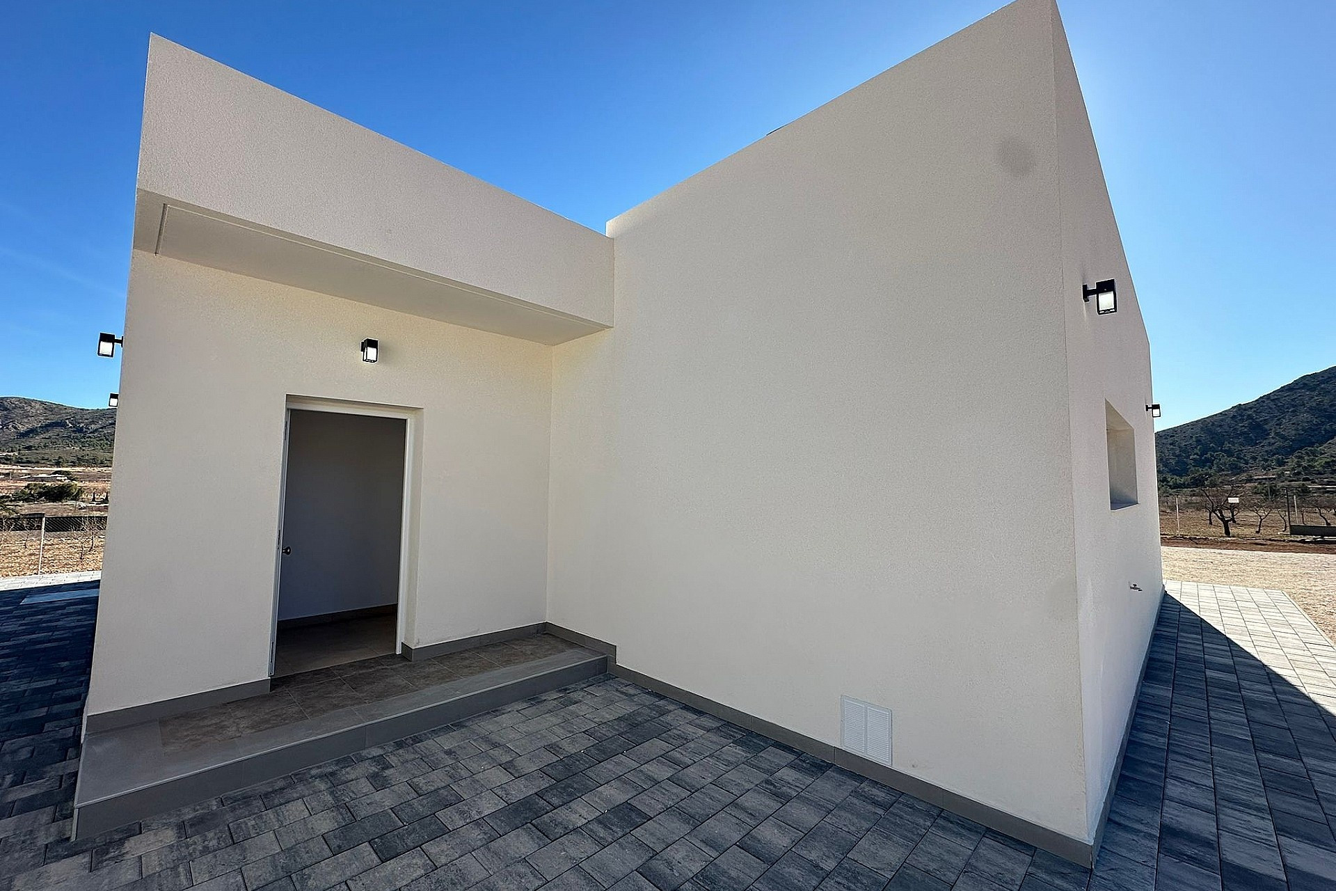 New Build - Villa -
El Canton