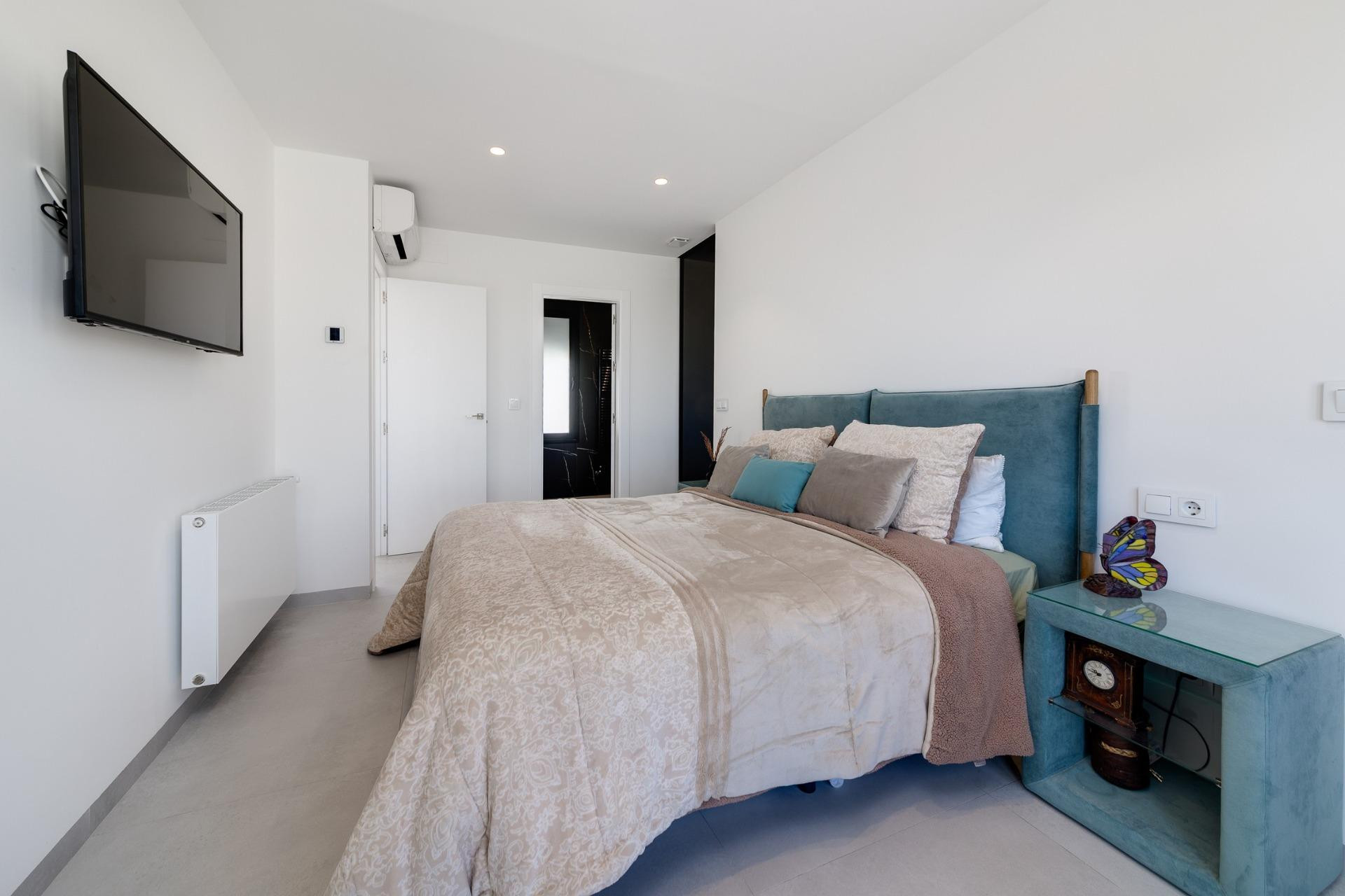 New Build - Villa -
Pilar de la Horadada - Roda Golf