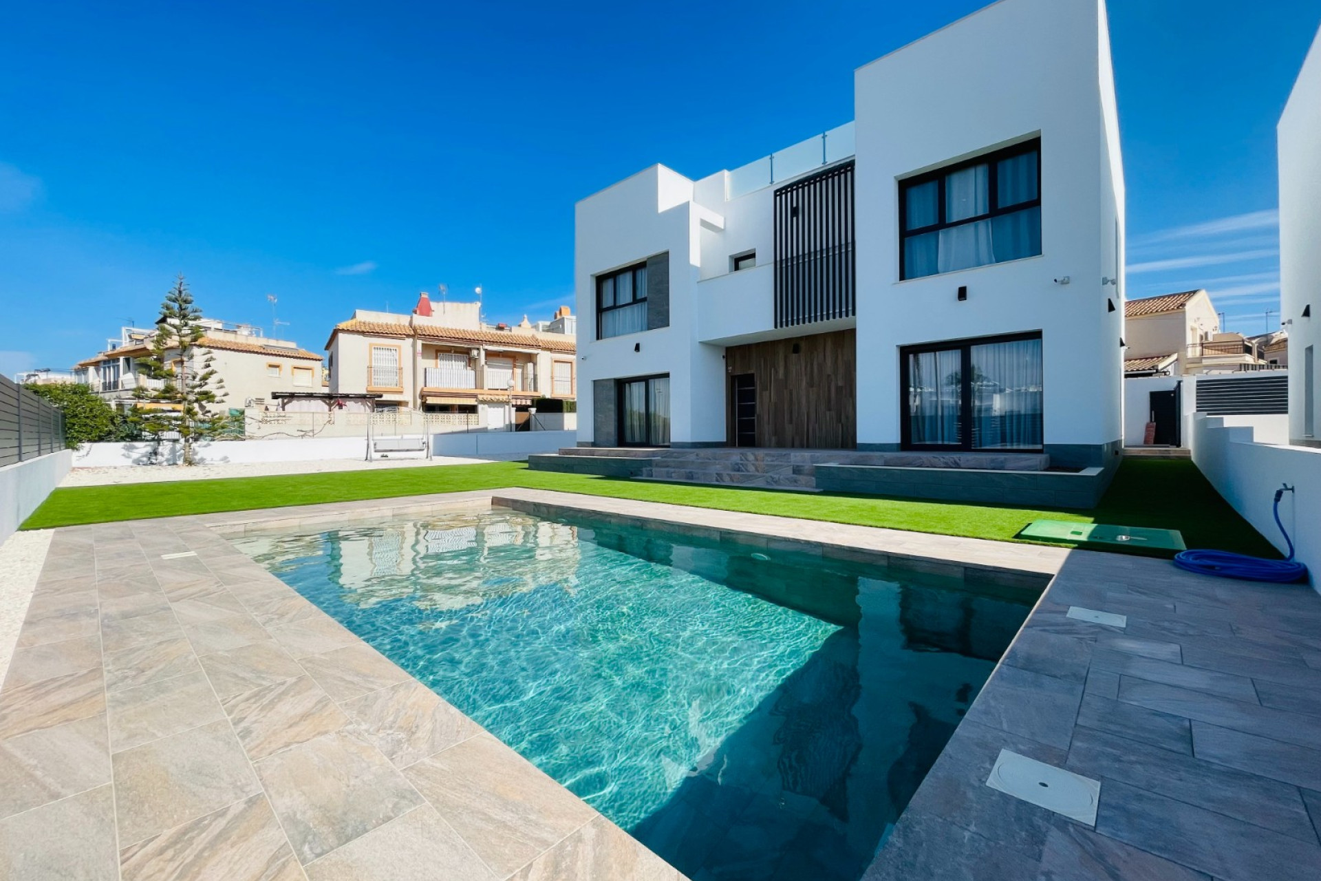New Build - Villa -
Torrevieja
