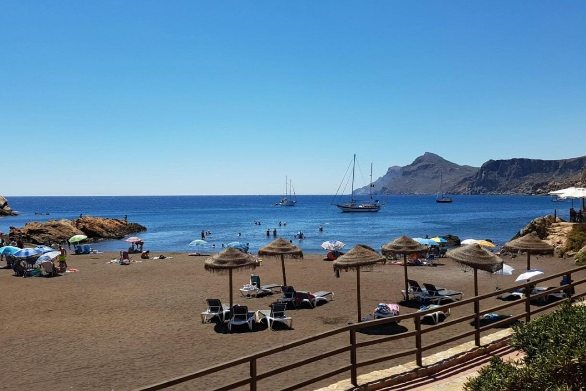 Nieuwbouw - Herenhuis -
La Union - centro