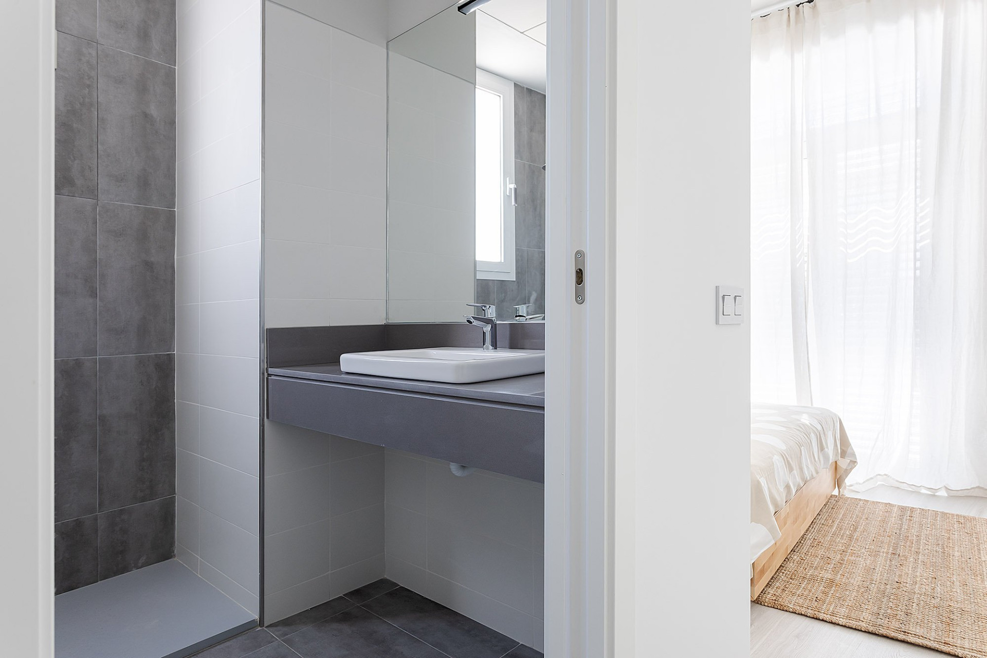 Nieuwbouw - Plat -
Vera