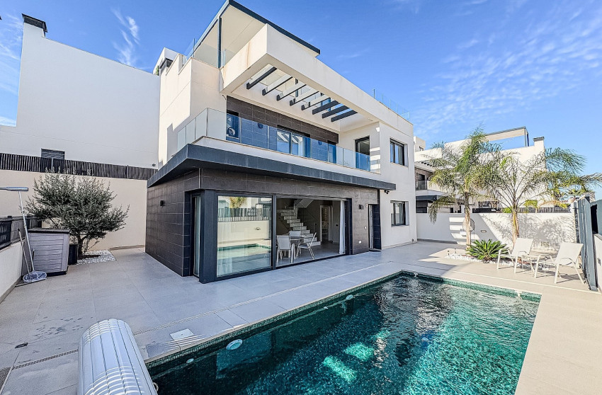 Nieuwbouw - Villa -
Algorfa