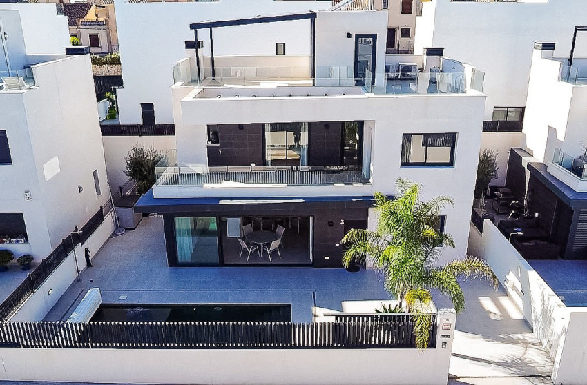 Nieuwbouw - Villa -
Algorfa