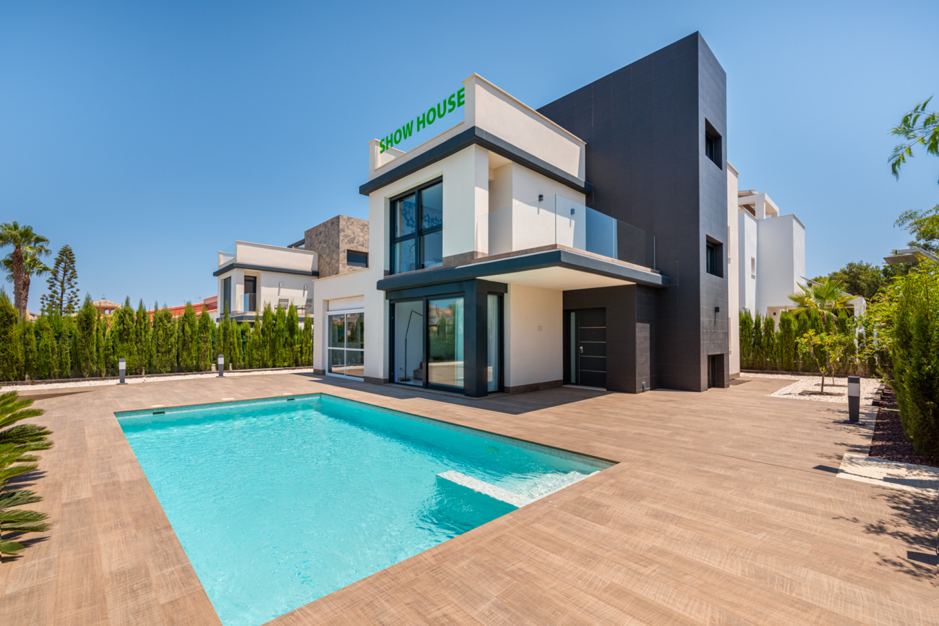 Nieuwbouw - Villa -
Playa Paraiso