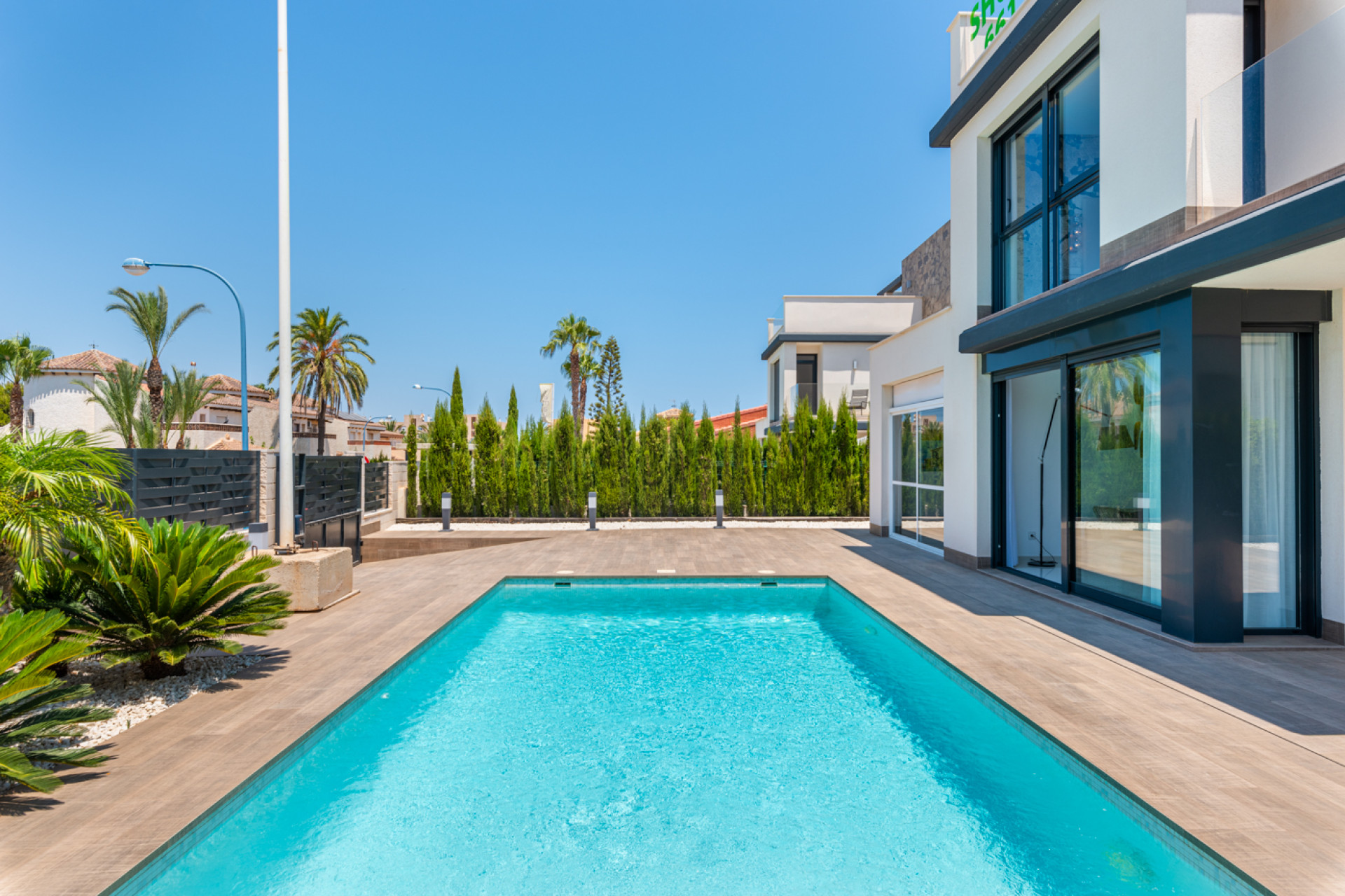 Nieuwbouw - Villa -
Playa Paraiso