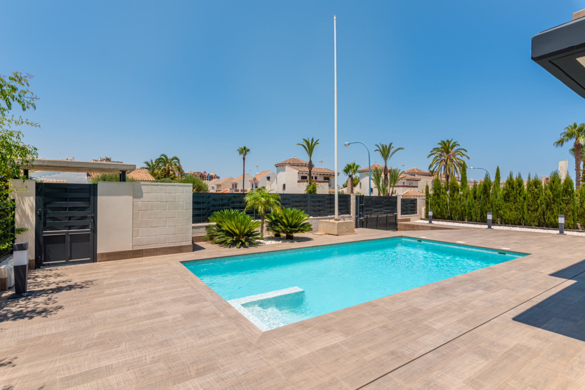 Nieuwbouw - Villa -
Playa Paraiso