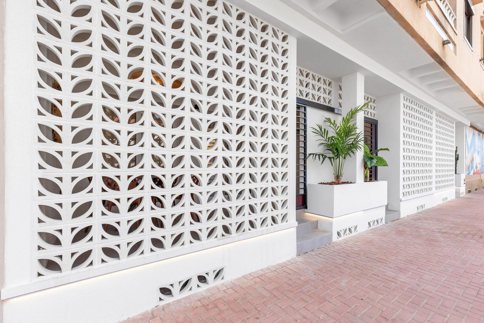 Nouvelle construction - Appartement -
Torrevieja - Playa Los Naufragos