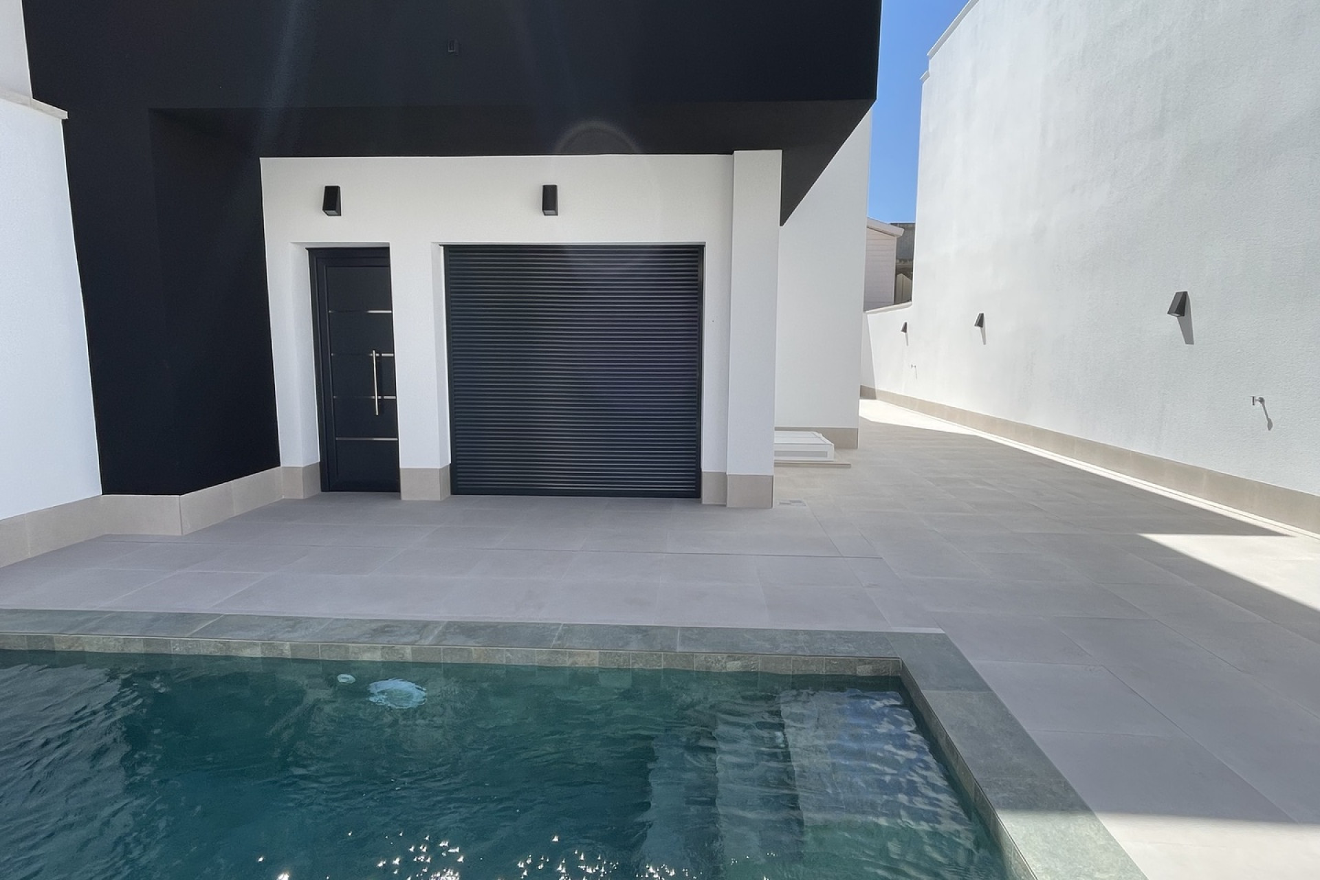 Nouvelle construction - detached -
Heredades
